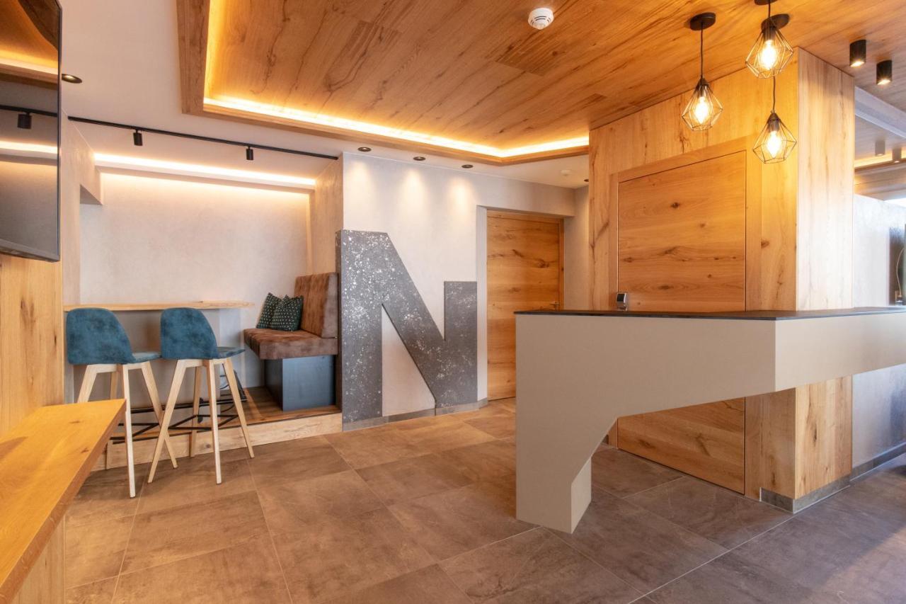 Hotel Neder Ischgl Bagian luar foto